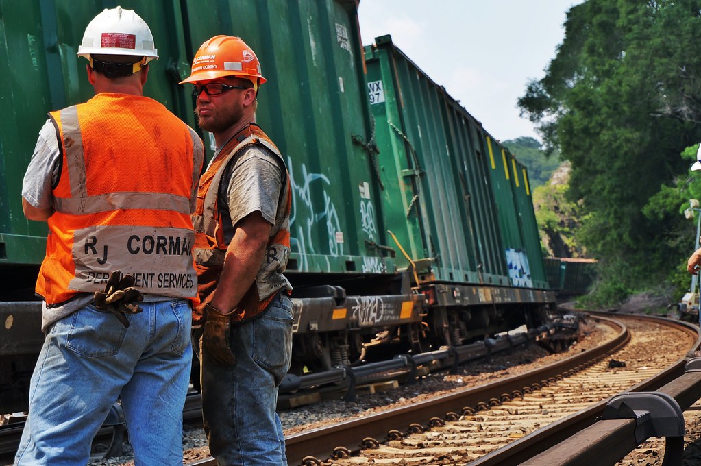 Metro-North Freight Derailment Recovery