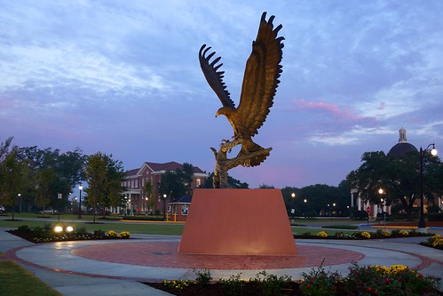 usm eaglesculpture atsunrise theuniversityofsouthernmississippi southenmiss