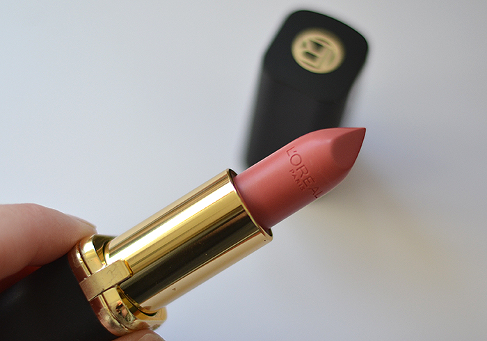 L'Oreal Collection Privée Julianne Moore lipstick