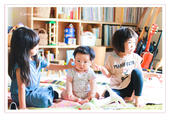 家族写真　自宅撮影　出張撮影　子供写真　赤ちゃん写真　ベビーフォト　ファミリーフォト　名古屋市守山区