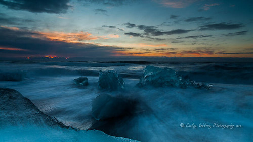 ocean ice beach water sunrise dawn blacksand early iceland surf waves arctic sculptures jokulsarlon subzero