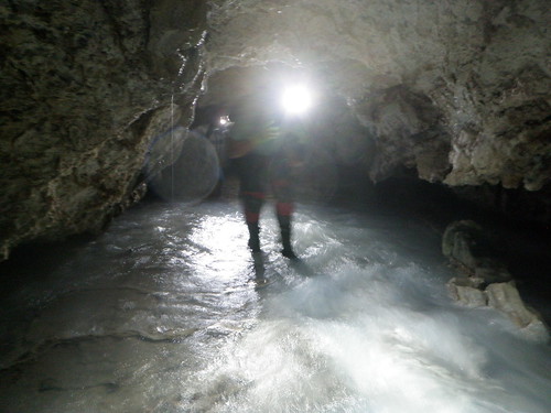 cave exploration cuevadevillaluz