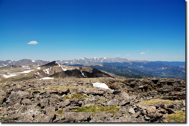 Hallett Peak (left) and Otis Peak (right) from Taylor Peak 1