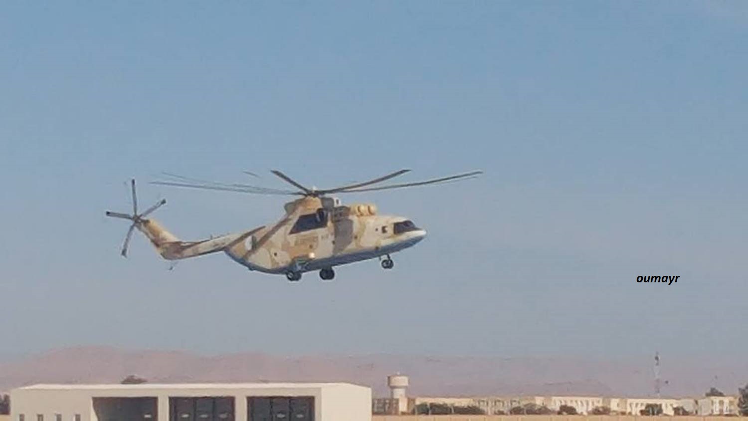 صور المروحيات الجزائرية  MI-26T2 - صفحة 18 32952188545_bac37241f2_o