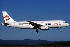 Aero Lloyd A320-232 D-ALAF GRO 27/07/2000