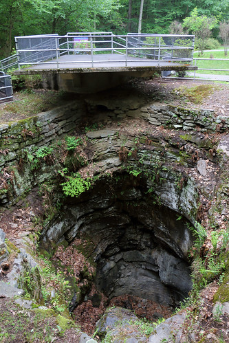 archbald pothole state park pennsylvania glacial geologic wonder visitpaparks