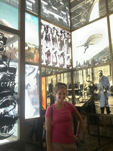 Lina poses in front of history of modern times