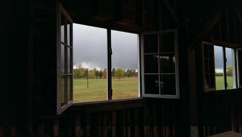 storm window mobile barn dark graysky 2013 htcone