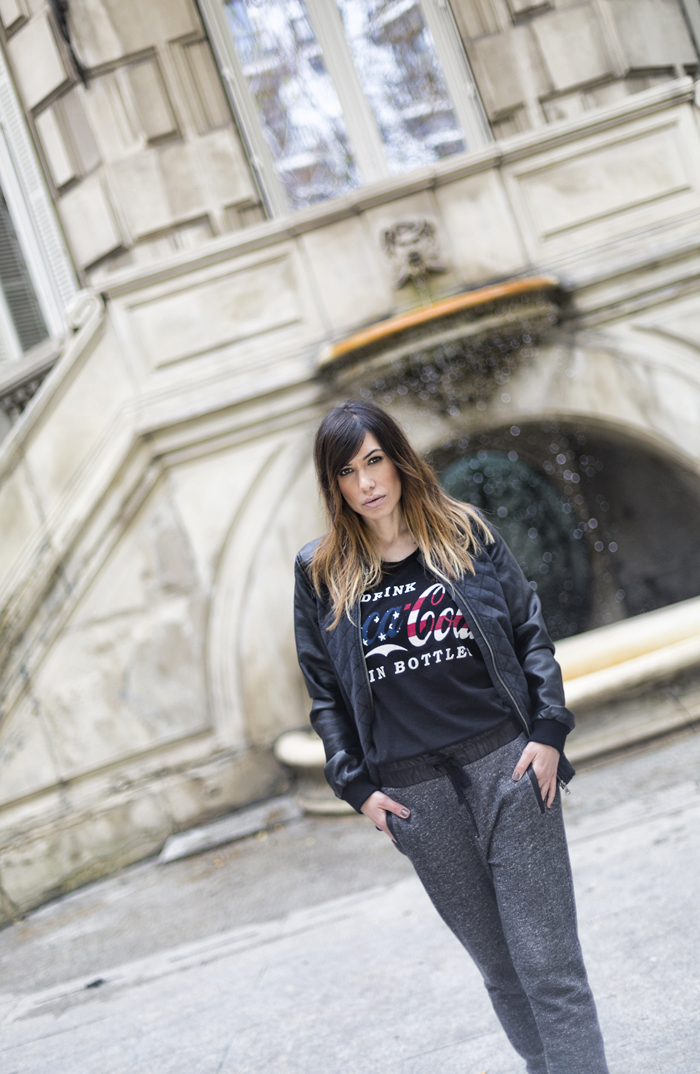 street style barbara crespo casa de america madrid C&A coca cola tshirt outfit fashion blogger blog de moda