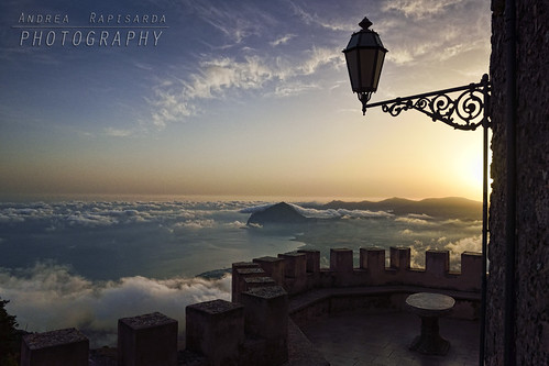 castle clouds landscape bay nikon nuvole silhouettes d750 castello sicilia erice merli panoramicview ©allrightsreserved