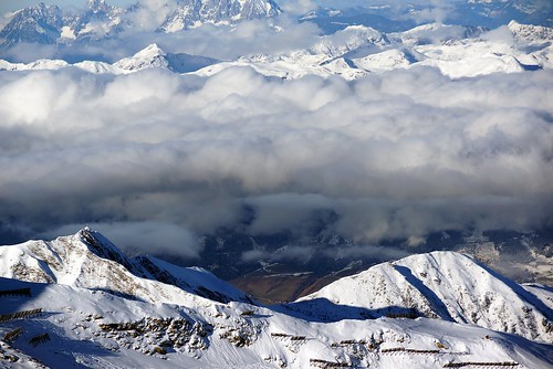 winter mountain snow ski mountains alps salzburg austria day skiing kitzsteinhorn pinzgau