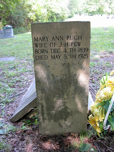 cemetery grave tombstones comb