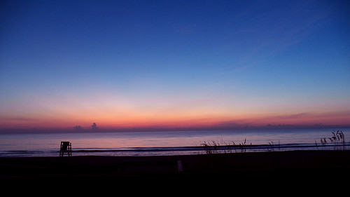 ocean morning blue light sky clouds dawn florida kodak melbourne atlantic boardwalk fl melbournebeach predawn brevard indialantic z990