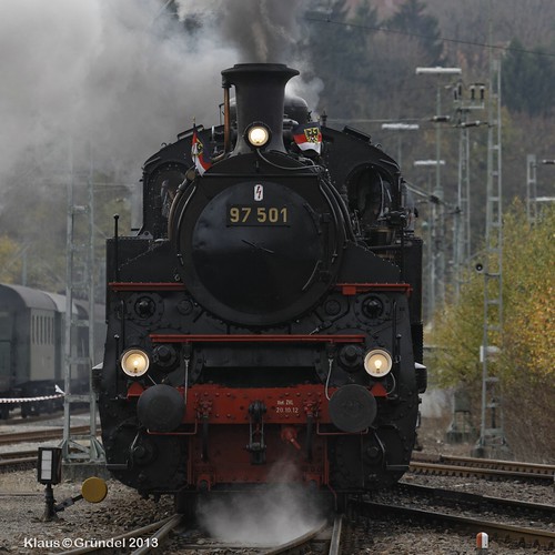 hot museum train canon landscape geotagged photo europe eisenbahn zug steam rauch smok lok dampf dampfross