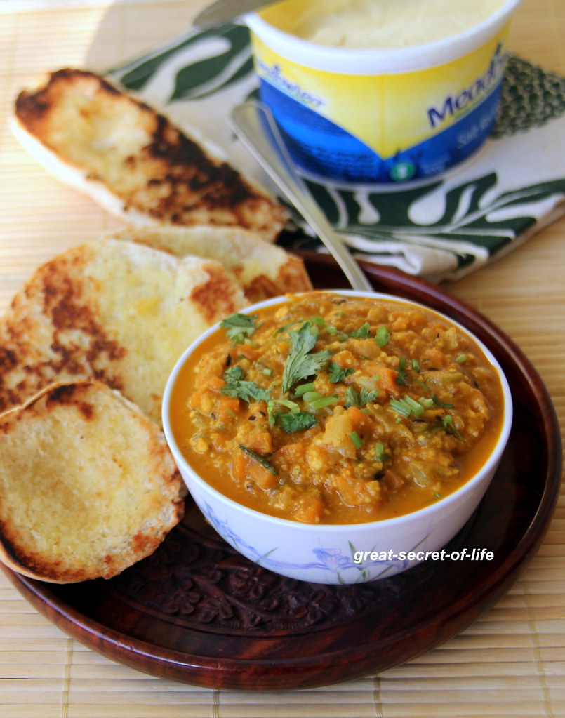 Paneer Pav Bhaji Recipe - Famous Indian street food - Great Secret Of ...