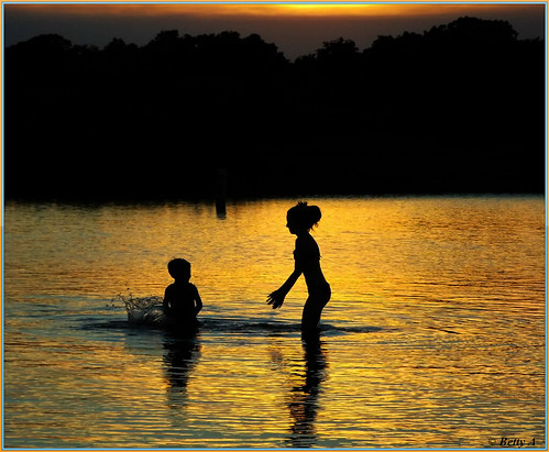family sunset water silhouette texas tx lakes stateparks lakemineralwellsstatepark