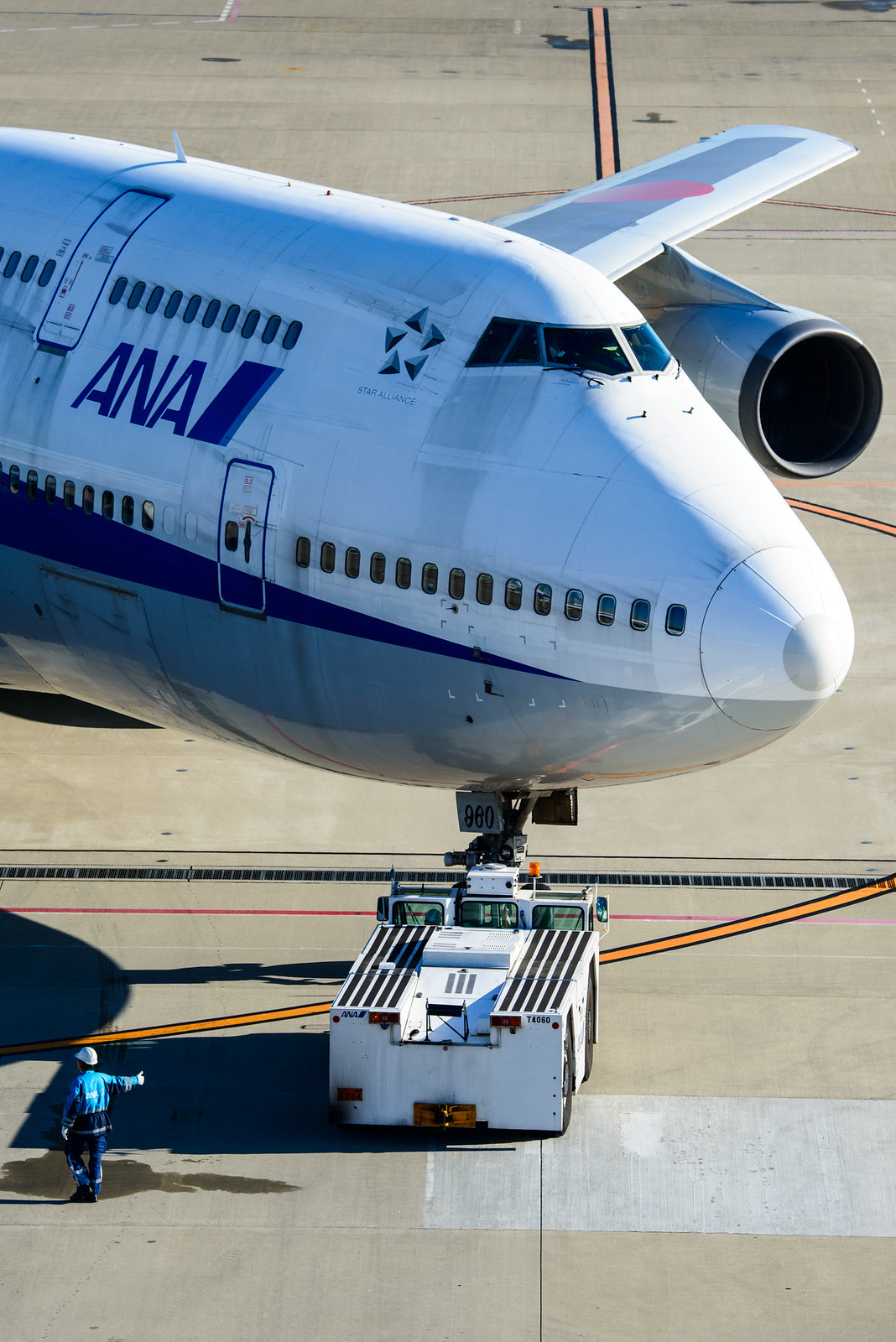 ANA 747-400D JA8960