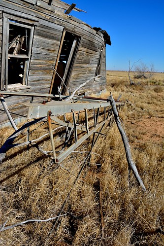 blue windmill rustic ruraldecay abandoneded tarzantx