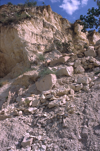 archaeology ancienthistory middleeast ground scannedfromslide geotaggedbasedonsite pleiades:depicts=658636 balkiszeugma zeugmaarchaeologicalproject