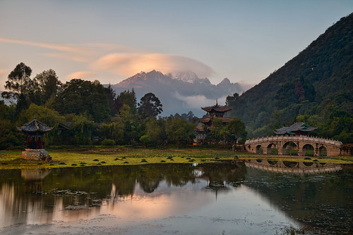 china sunset sky cloud mountain lake plant reflection nature horizontal architecture outdoors photography pagoda day religion nopeople transportation connection chineseculture archbridge traveldestinations colorimage blackdragonpoolpark builtstructure