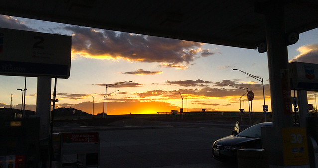 gas_station_sunset-20140525-100