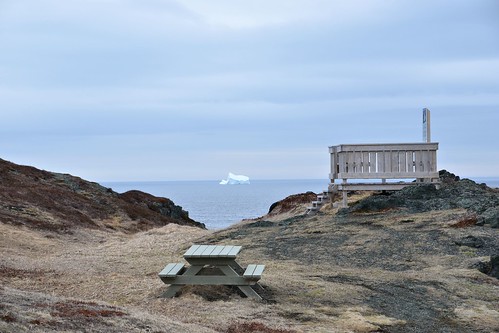 canada rock newfoundland nikon day cloudy overcast atlantic iceberg picnictable saintanthony d7000