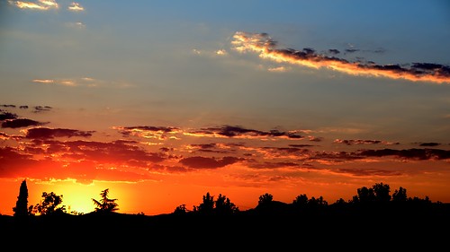 madrid sunset españa clouds atardecer spain warm colours wolken colores nubes spanien farben untergang nwn d600 cálido nikon85f18d sansebastiandelosreyes