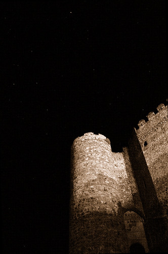 sky castle archaeology architecture spain arquitectura medieval astrofotografia astronomia castillo historia extremadura hispania perec