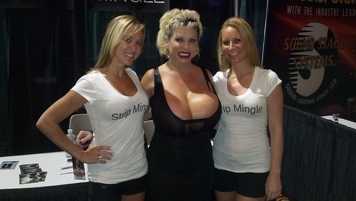 Claudia Marie Gentleman's Club Expo 8-22-2013 Pic #3 With Girls From @StripMingle by The Real Claudia-Marie