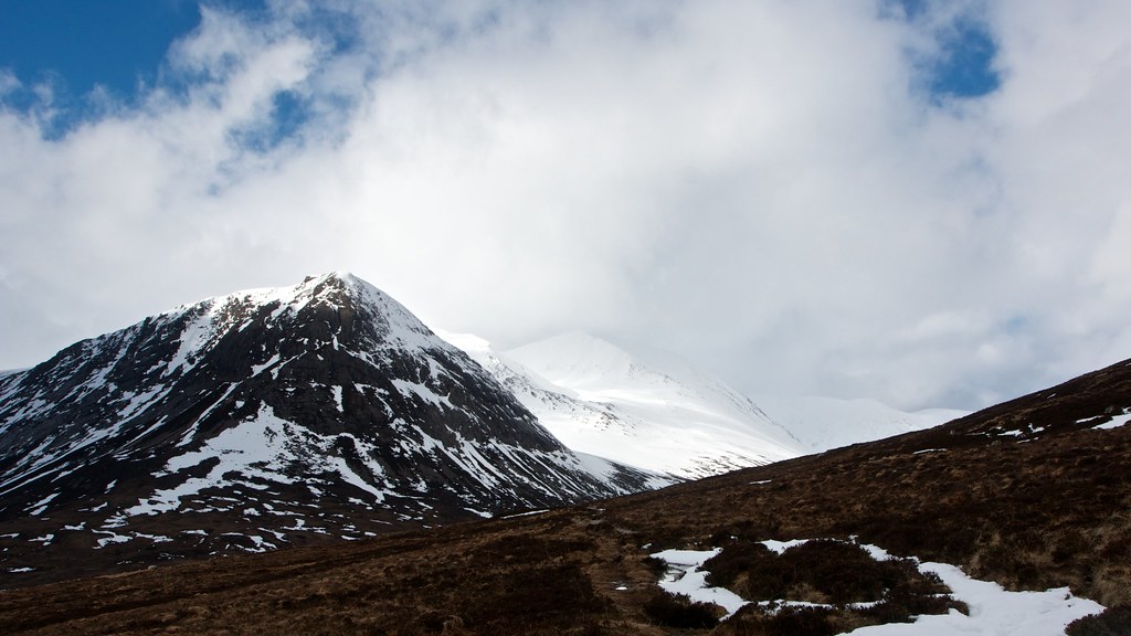 Clouds over Cairn Toul