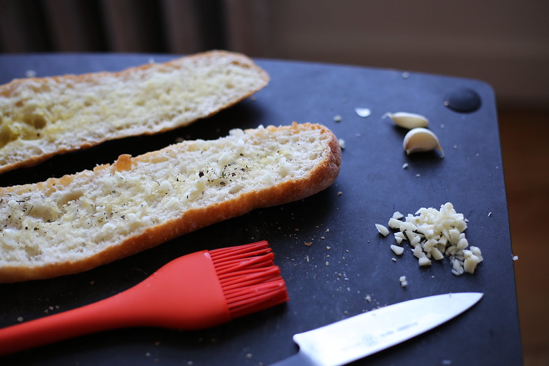 garlic bread 2