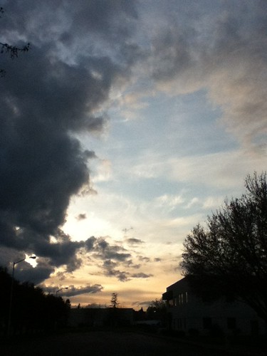sunset sky color clouds oregon ipod dusk salem lowrez ipodtouch