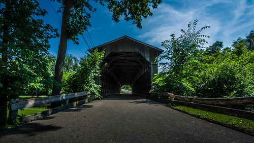 bridge wisconsin unitedstates coveredbridge leadinglines cedarburg coveredbridgepark