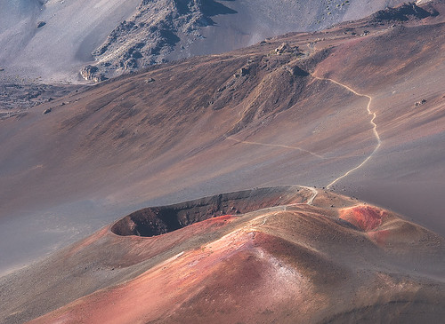 color volcano hawaii nationalpark maui crater apollo cindercone haleakal astronuts
