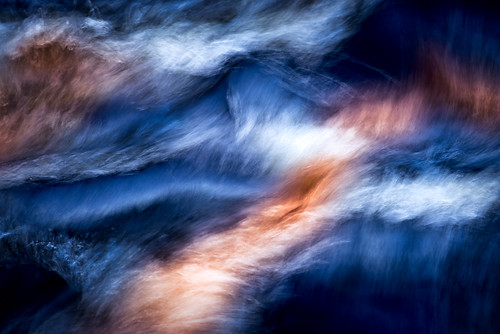 blue orange abstract water colors suomi zoom background blurred subject fi nikkor dslr 32 ratio d800 leppävirta 16353 70200mmf28 79100 pohjoissavo