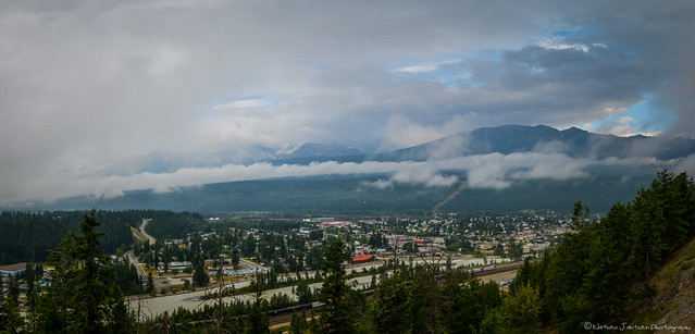 Morning clouds and rain in Golden BC.