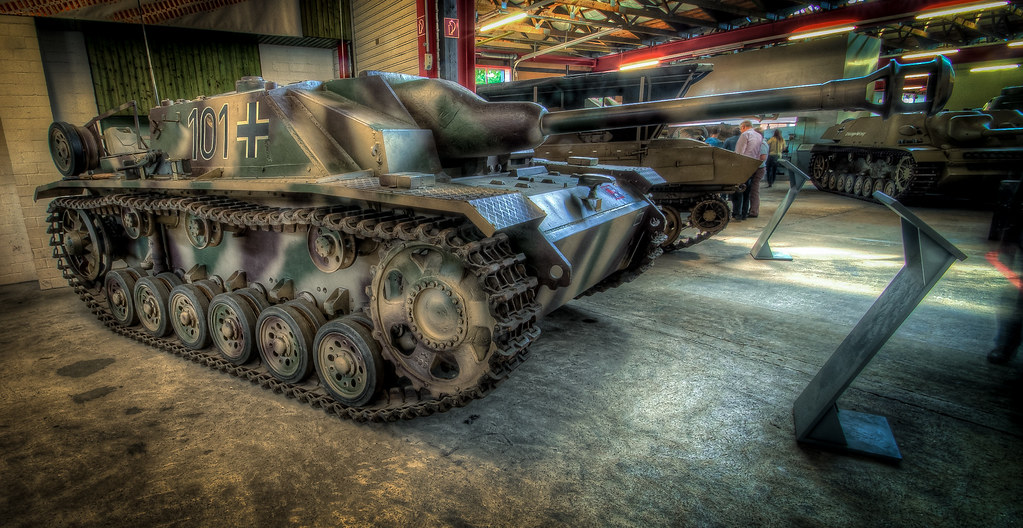 Sturmgeschütz 40 (Ausführung G) - Deutsches Panzermuseum Munster