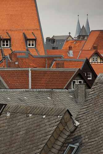 above houses windows roof germany spire tiles goslar lowersaxony rooves
