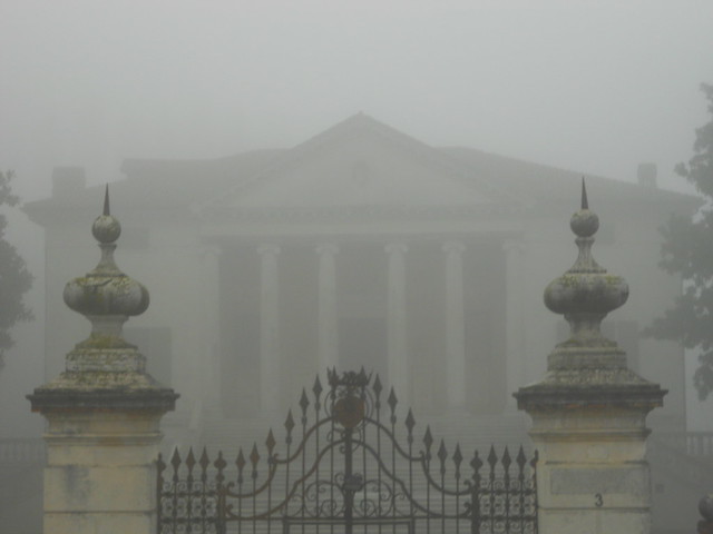 vila Badoer nella nebbia, Fratta Polesine
