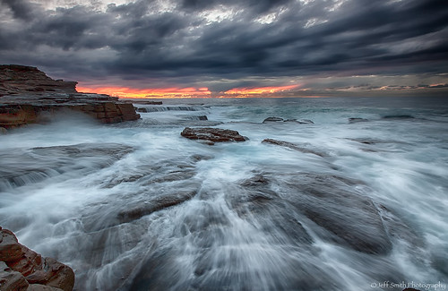 sea seascape storm sunrise canon rocks tripod sydney australia nsw newsouthwales maroubra cs6