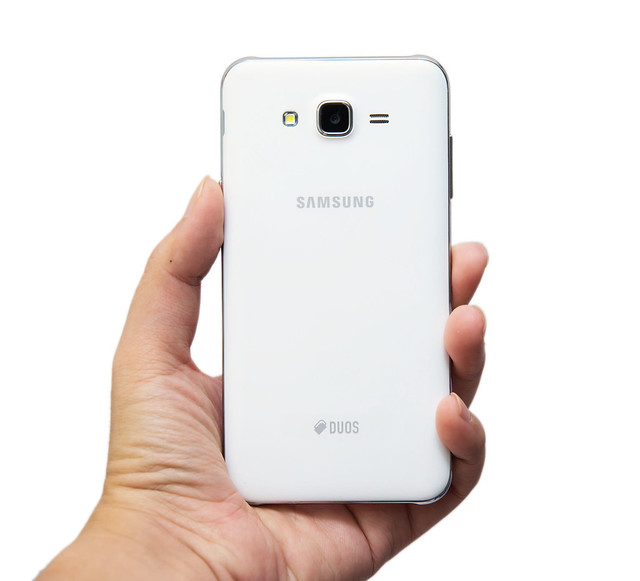 平價也有拍照強者！Samsung Galaxy J7 快拍好拍分享 @3C 達人廖阿輝