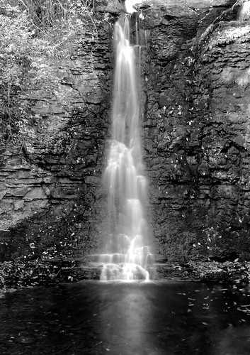 columbus ohio bw dublin white black water monochrome waterfall run falls falling hayden