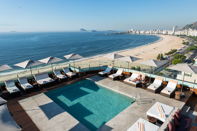 hotel PORTO BAY RIO INTERNACIONAL | rooftop pool