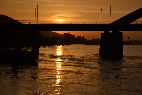 bridge sunset germany bayern deutschland bavaria sonnenuntergang brücke danube donau marienbrücke vilshofen photographyforrecreation nikond3100