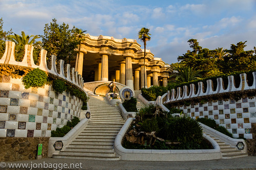 barcelona park sunrise dawn dragon mosaic stairway gaudi guell antonigaudi canoneos60d dragonstairway jonbagge