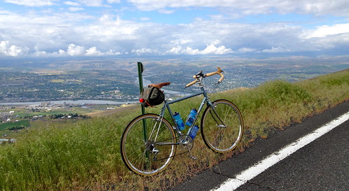 salse casseroll bike ride bicycle spiral highway hwy idaho lewiston spring 2014 may drg53114 drg53114p climb hill view vista drg531