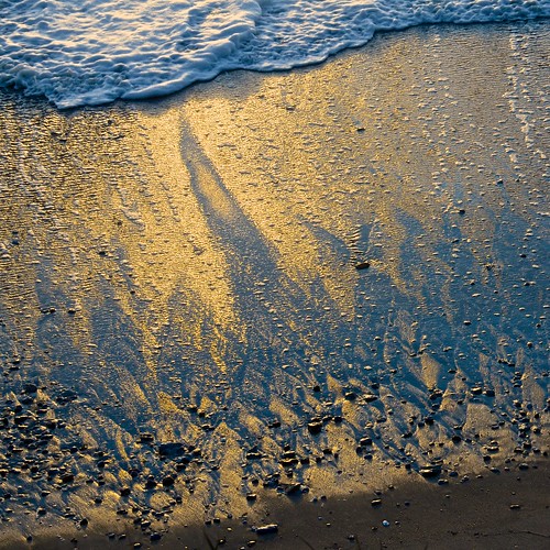 blue sunset france beach gold sand brittany or sable bretagne bleu foam plage coucherdesoleil écume pénestin