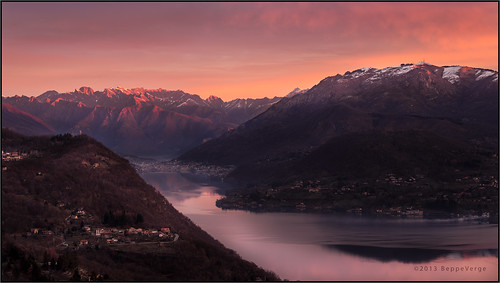 lake sunrise landscape dawn alba lagodorta italianlandscape isoladisangiulio cielorosso paesaggioitaliano fantasticsunrise beppeverge