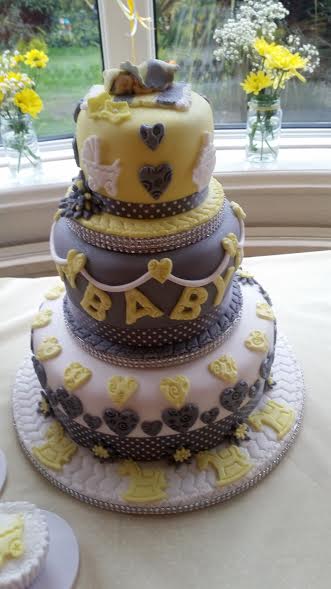 Baby Shower Cake by Leslie Mansfield