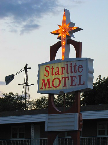 windmill colorado dusk springfield smalltown motels metalsigns vintagesigns plasticsigns vintagemotels